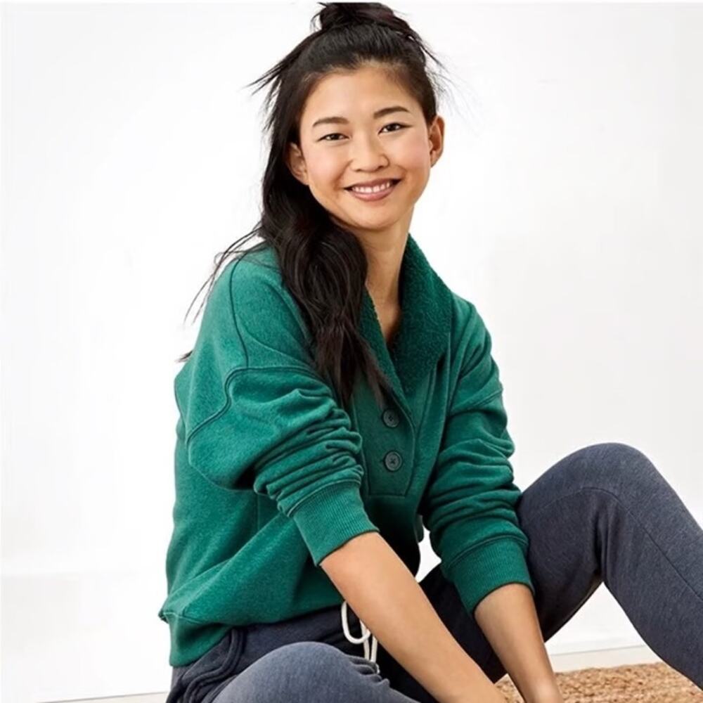 American Eagle Dark Green Sherpa Henley Sweatshirt Size XL Oversized Cabincore - Picture 3 of 12